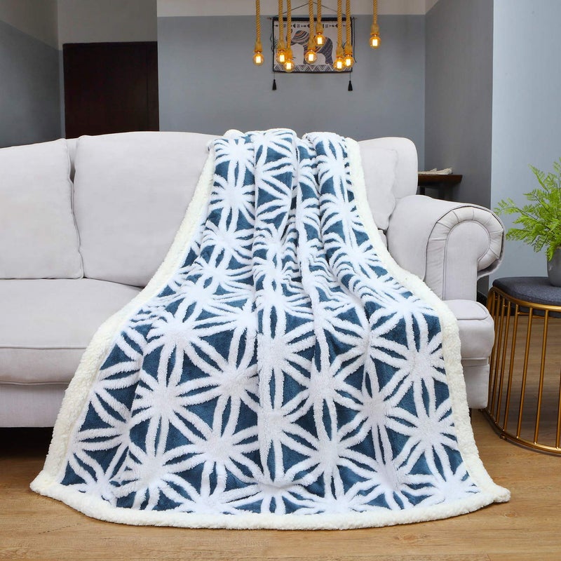 LOMAO Sherpa Fleece Blanket Fuzzy Soft Throw Blanket Dual Sided Blanket for Couch Sofa Bed (Navy, 51"x63") - Image 3